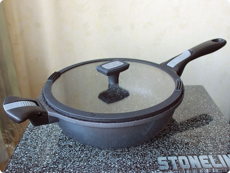 Stoneline® серия «Imagination» глубокая сковорода-вок Ø28 см. с каменным антипригарным покрытием (цвет серый) Арт. WX 16530